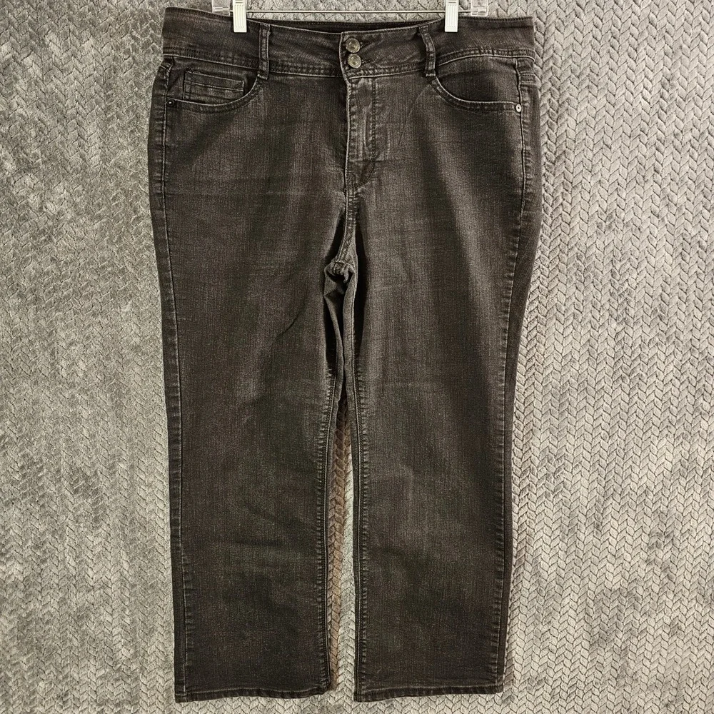 WALLFLOWER Women's Size 16 Plus Short The Luscious Curvy‎ Fit Jeans Black